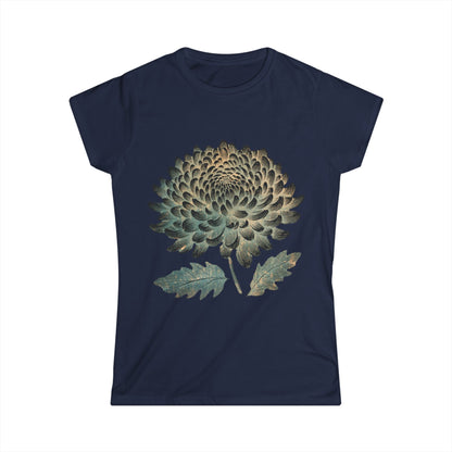Chrysanthemum Bloom Women's Graphic Tee
